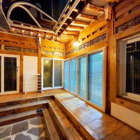 Hwangridangil Adamjeong Hotel Gyeongju Exterior photo