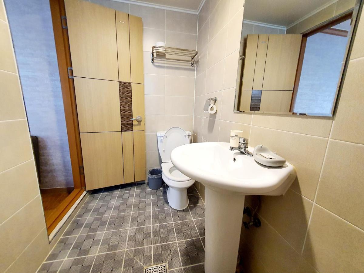 Hwangridangil Adamjeong Hotel Gyeongju Room photo